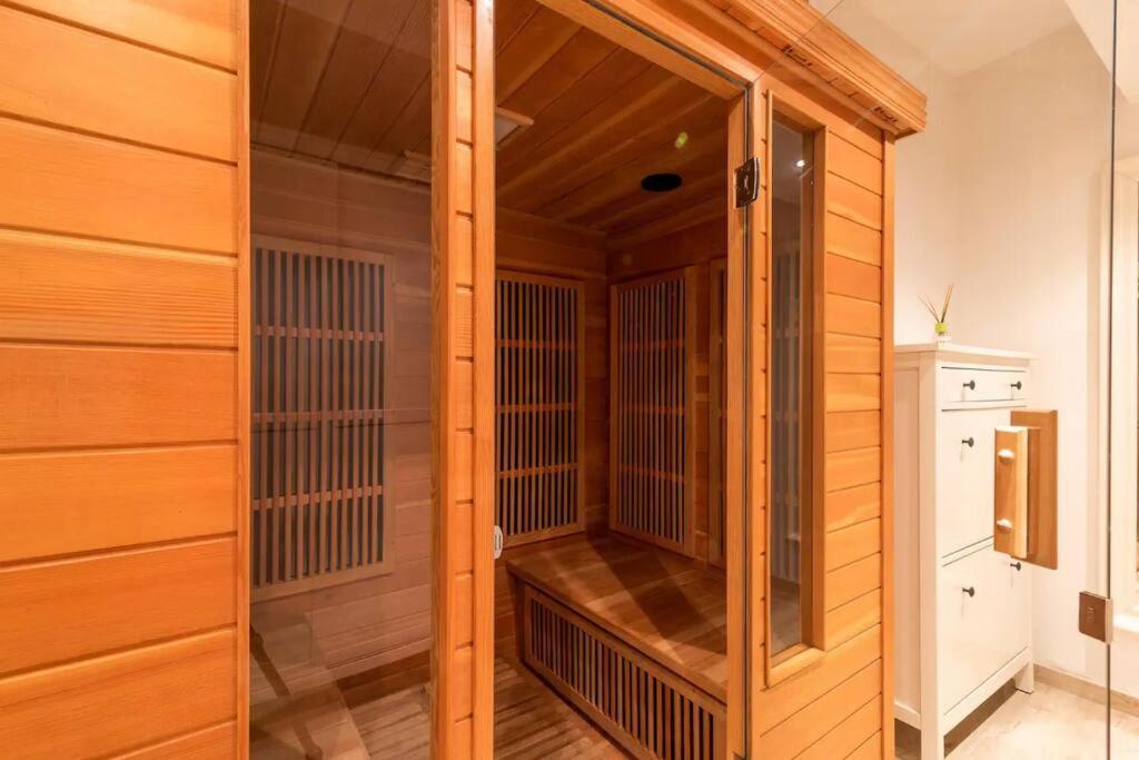 Moscova - Garibaldi Lusso, Sauna E Idromassaggio ميلان المظهر الخارجي الصورة