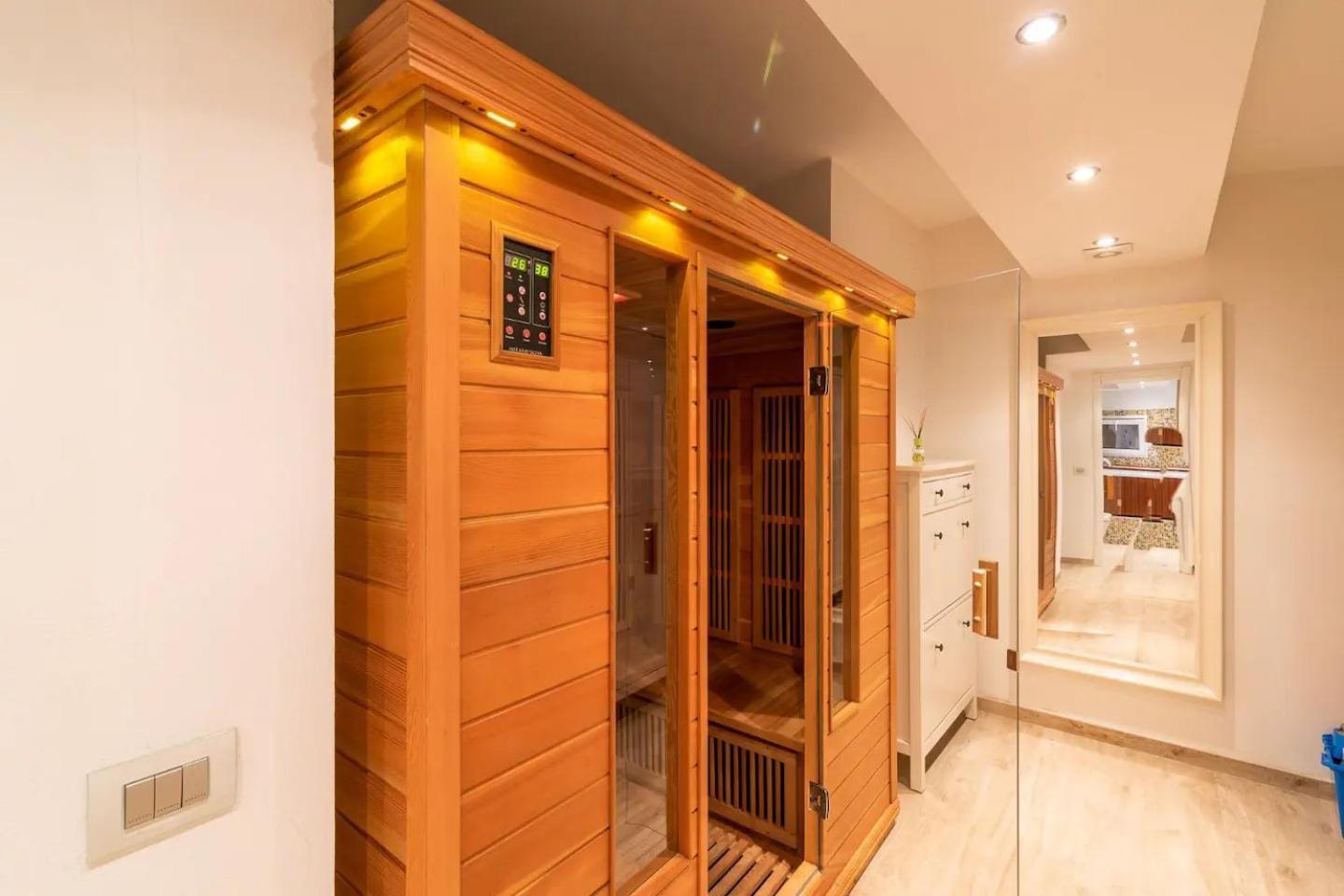 Moscova - Garibaldi Lusso, Sauna E Idromassaggio ميلان المظهر الخارجي الصورة
